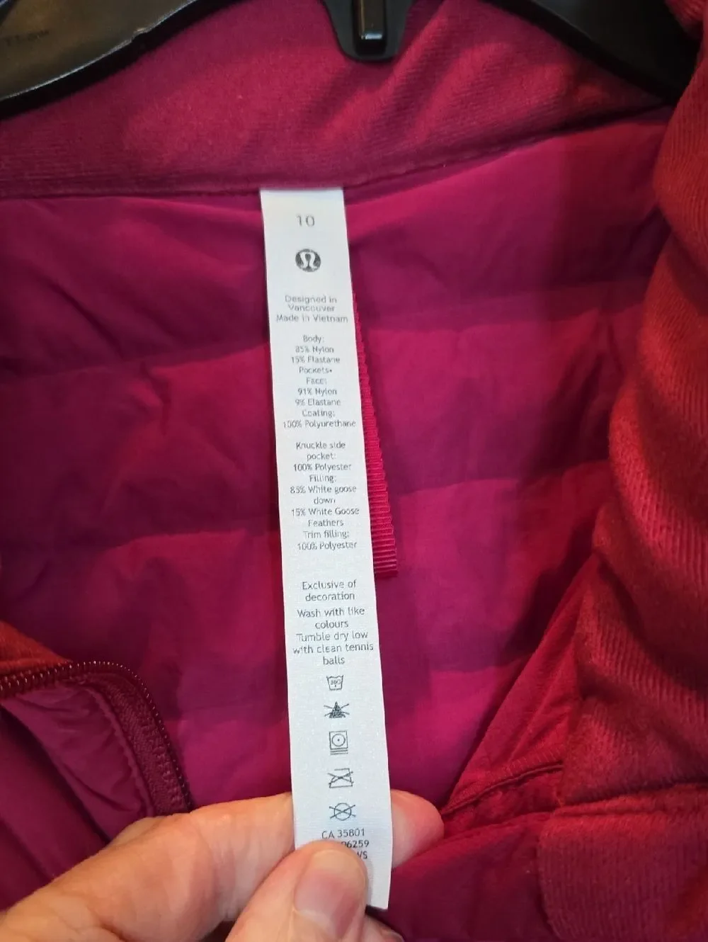 lululemon athletica Women's Long Quilted Puffer Jacket - Fuchsia. NWOT! SIZE 10